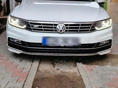 Gebraucht VW Passat 239 PS (175 kW) 2016 Weiß Kombi