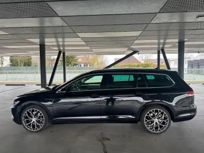 Gebraucht VW Passat 150 PS (110 kW) 2017 Schwarz Kombi