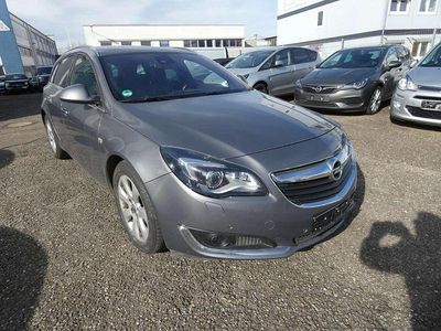 Gebraucht Opel Insignia Sport 170 PS (125 kW) 2016 Karbon silber/shiny grey (m2) Kombi