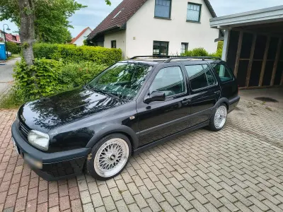 Brugt VW Golf III 90 HK (66 kW) 1998 Sort Stationcar