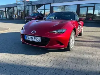 Gebraucht Mazda MX5 Exclusive-Line 132 PS (97 kW) 2025 Soul red crystal m Cabrio