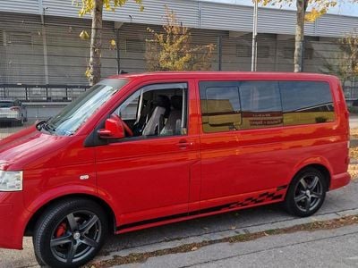 Gebraucht VW T5 131 PS (96 kW) 2005 Rot Van