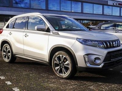 Andere Gebraucht 2020 Suzuki Vitara Limousine | 16.990 € (Fairer Preis)