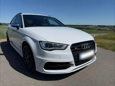 Gebraucht Audi S3 Comfort 300 PS (220 kW) 2016 Weiß Limousine