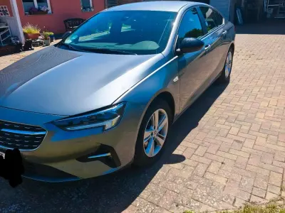 Gebraucht Opel Insignia Business Edition 174 PS (127 kW) 2021 Grau Limousine