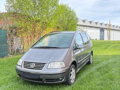 Usata VW Sharan 140 CV (102 kW) 2009 Grigio Monovolume