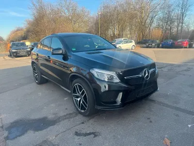 Używany Mercedes GLE400 AMG 333 KM (244 kW) 2018 Czarny Coupe