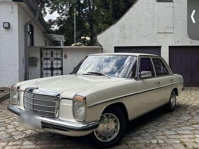 Gebraucht 1972 Mercedes W114 | 12.000 €