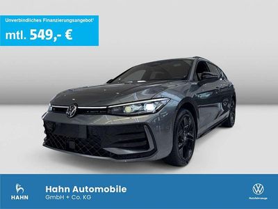 Usata VW Passat R-line 193 CV (141 kW) 2025 Grigio Station wagon