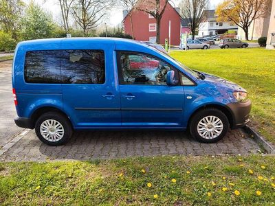 Usata VW Caddy 102 CV (75 kW) 2013 Blu Monovolume