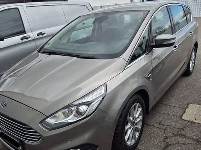 Gebraucht Ford S-MAX Titanium 150 PS (110 kW) 2016 Van / Kleinbus