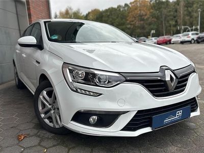 Gebraucht Renault Mégane GrandTour Play 132 PS (97 kW) 2017 Weiß Kombi
