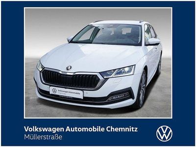Gebraucht Skoda Octavia Style 150 PS (110 kW) 2020 Moonweiß perleffekt Kombi