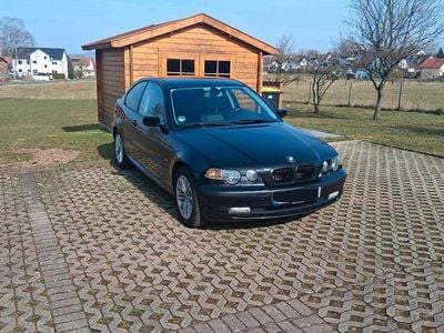 Usata BMW 318 143 CV (105 kW) 2003 Nero Berlina