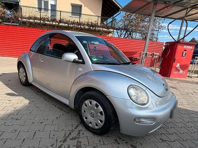 Gebraucht VW Beetle 102 PS (75 kW) 2001 Silber Kleinwagen