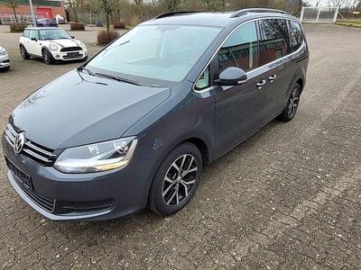 Gebraucht VW Sharan Comfortline 150 PS (110 kW) 2018 Grau Van / Kleinbus
