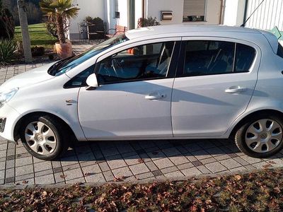 Gebraucht Opel Corsa 87 PS (63 kW) 2011 Weiß Kleinwagen