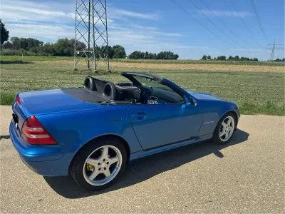 Usata Mercedes SLK200 163 CV (119 kW) 2000 Blu Cabrio