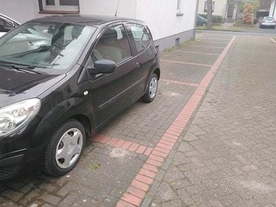 Usado Renault Twingo 54 HP (39 kW) 2010 Cinzento Citadino