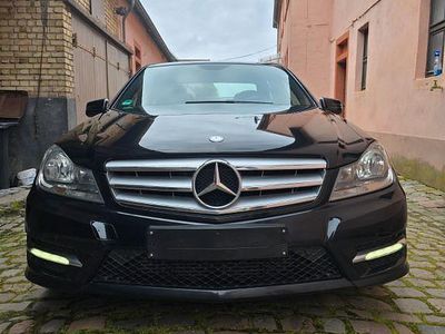Gebraucht Mercedes C200 Avantgarde 136 PS (100 kW) 2013 Schwarz Limousine
