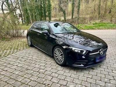 Second-hand Mercedes A250 AMG line 224 CP (164 kW) 2020 Negru Berlinǎ