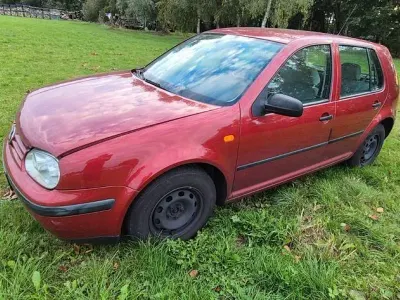 Gebraucht VW Golf III Basis 101 PS (74 kW) 1998 Rot Limousine