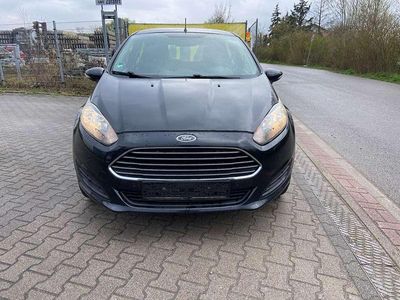 Gebraucht Ford Fiesta SYNC Edition 80 PS (58 kW) 2014 Pantherschwarz metallic Kleinwagen