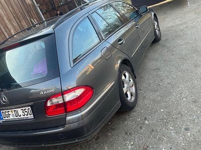 Gebraucht Mercedes E350 272 PS (200 kW) 2005 Grau Kombi