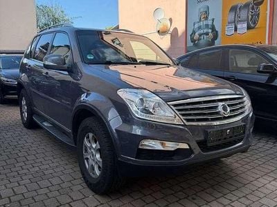 Gebraucht Ssangyong (KGM) Rexton 178 PS (130 kW) 2017 Grau SUV
