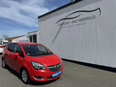 Gebraucht Opel Meriva Innovation 95 PS (69 kW) 2016 Magmarot Van / Kleinbus