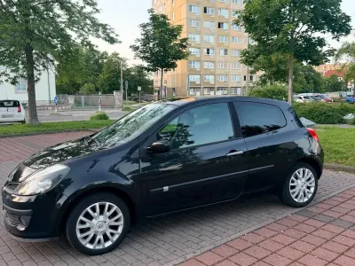 Gebraucht Renault Clio II 111 PS (81 kW) 2006 Schwarz Kleinwagen
