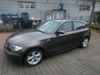 Gebraucht BMW 118 143 PS (105 kW) 2008 Braun Kleinwagen