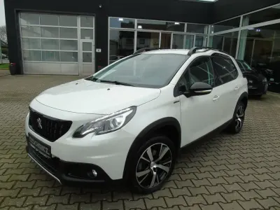 Gebraucht Peugeot 2008 GT-line 114 PS (83 kW) 2019 Lack weiss perlglãnzend/metal SUV