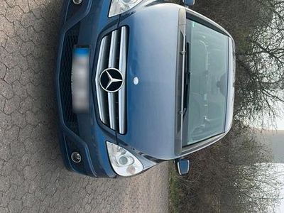 Usata Mercedes B200 136 CV (100 kW) 2009 Blu Monovolume