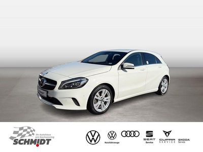 Gebraucht Mercedes A180 Business 122 PS (89 kW) 2017 Weiß Limousine