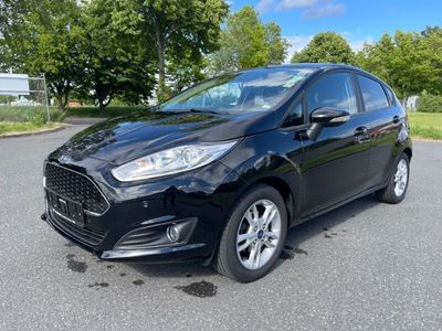 Gebraucht Ford Fiesta Celebration 101 PS (74 kW) 2016 Schwarz Kleinwagen