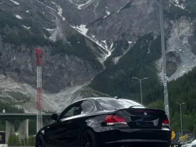 Gebraucht BMW 120 Coupé M Performance 170 PS (125 kW) 2010 Schwarz Coupé