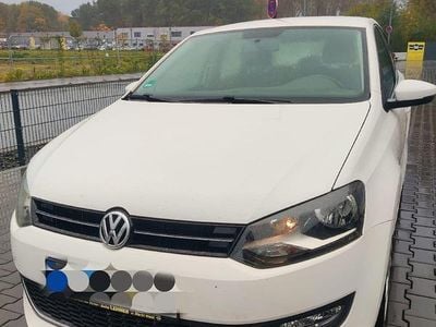 Gebraucht VW Polo 105 PS (77 kW) 2014 Weiß Kleinwagen