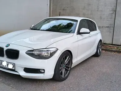 Gebraucht BMW 116 Performance 116 PS (85 kW) 2013 Weiß Kleinwagen