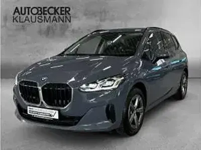 Gebraucht BMW 220 150 PS (110 kW) 2025 Grau (sparkling kupfergrau metallic) Coupé
