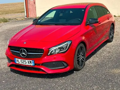 Gebraucht Mercedes CLA200 Shooting Brake AMG line 156 PS (114 kW) 2017 Rot Kombi