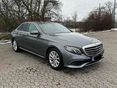 Gebraucht Mercedes E200 184 PS (135 kW) 2016 Grau Limousine