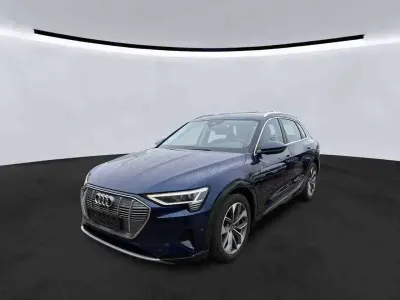 Gebraucht Audi e-tron Advanced 230 kW (313 PS) 2021 Navarrablau SUV