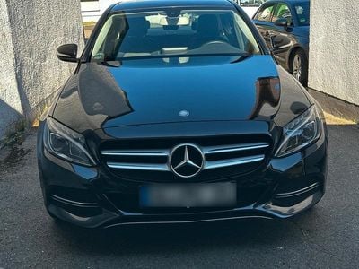 Gebraucht Mercedes C180 156 PS (114 kW) 2014 Schwarz Limousine