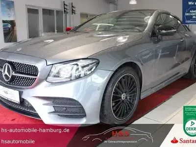 Używany Mercedes E220 AMG line 194 KM (142 kW) 2019 Szary Coupe