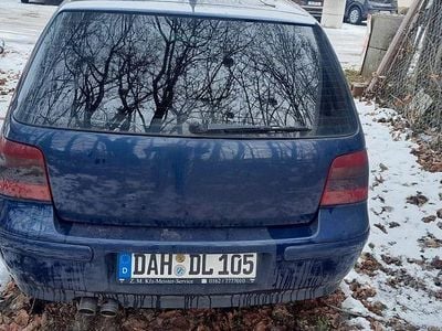 Blau Gebraucht 2002 VW Golf Limousine | 5.500 € (Fairer Preis)