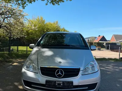 Gebraucht Mercedes A160 82 PS (60 kW) 2009 Grau Kleinwagen