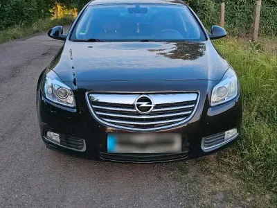 Gebraucht Opel Insignia 160 PS (117 kW) 2010 Limousine