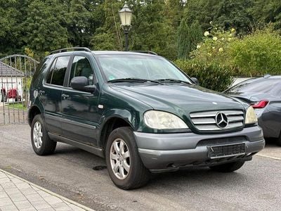 Mercedes ML320
