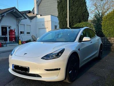 Gebraucht Tesla Model 3 RWD 208 kW (283 PS) 2023 Weiß Limousine